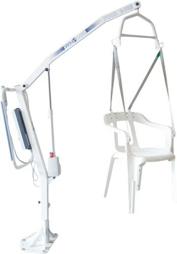 GRÚAS PARA PISCINAS: La solución más segura para disfrutar del agua.