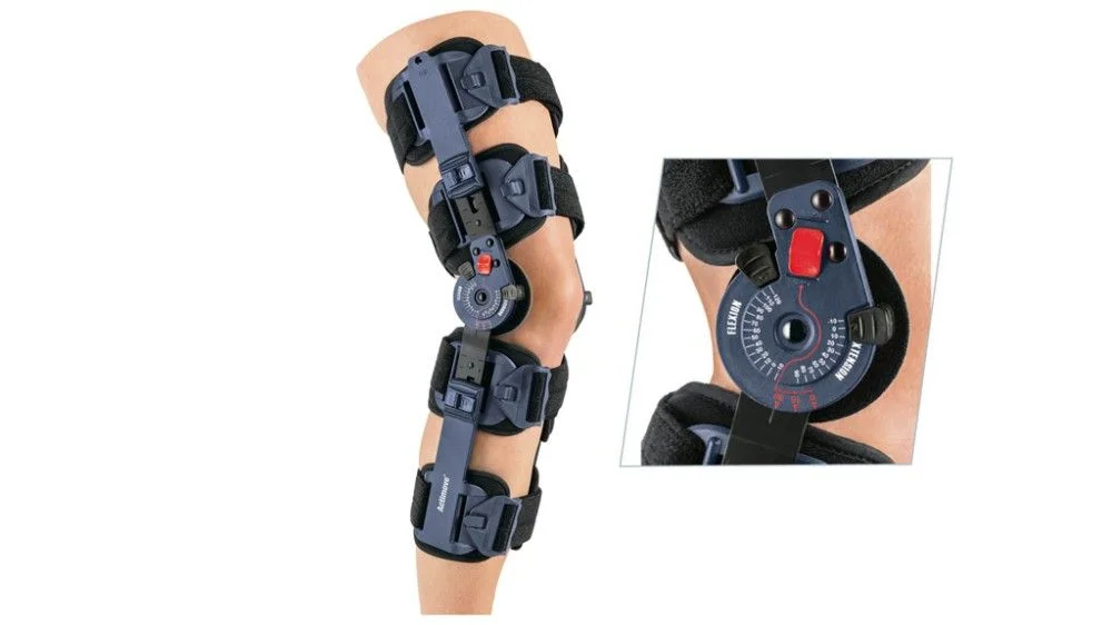 Rodillera articulada post operatoria