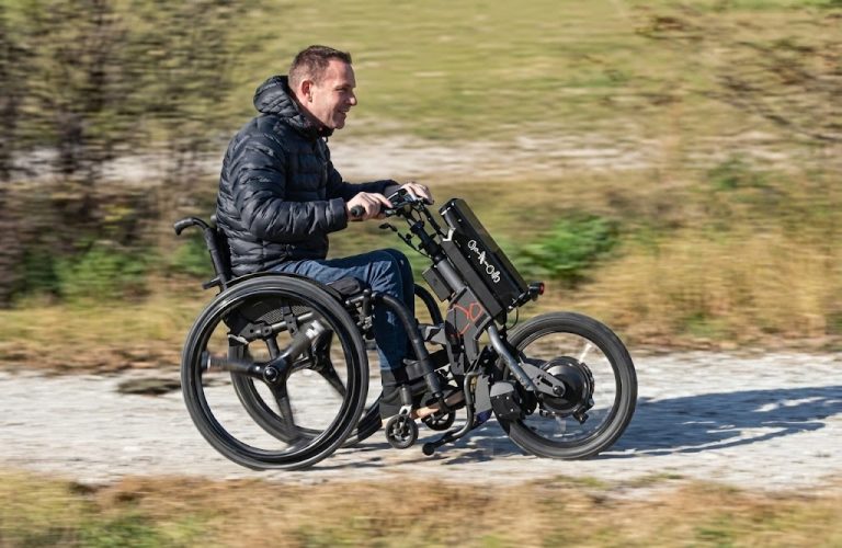 handbike-para-sillas-de-ruedas